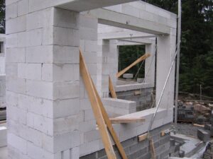Wall being built with AAC blocks